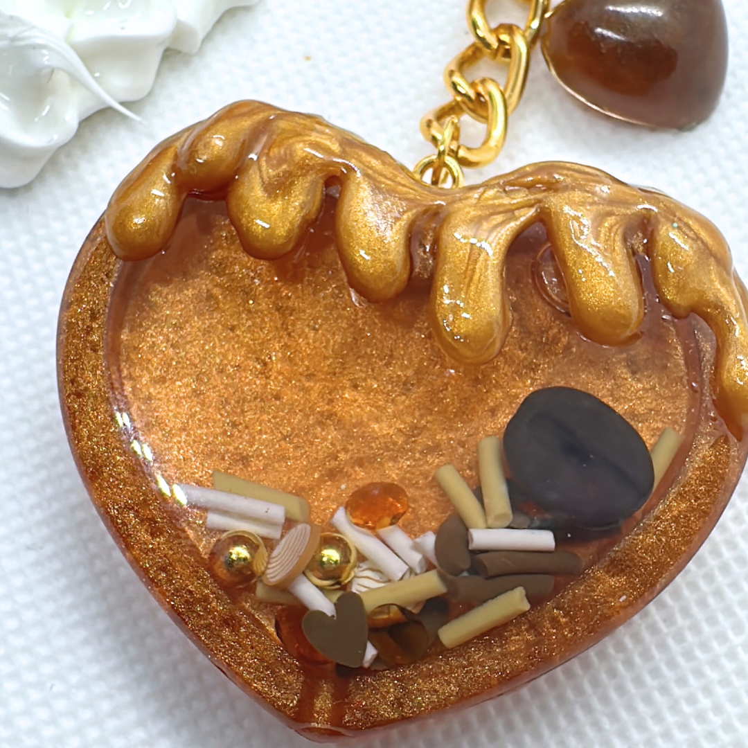 Caramel Concha Shaker Keychain